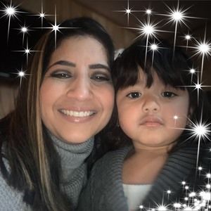 Meet your Posher, Rosana